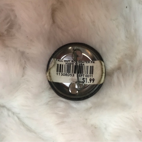 Hot Topic Fall Out Boy Mania Small Pin - Picture 6 of 7